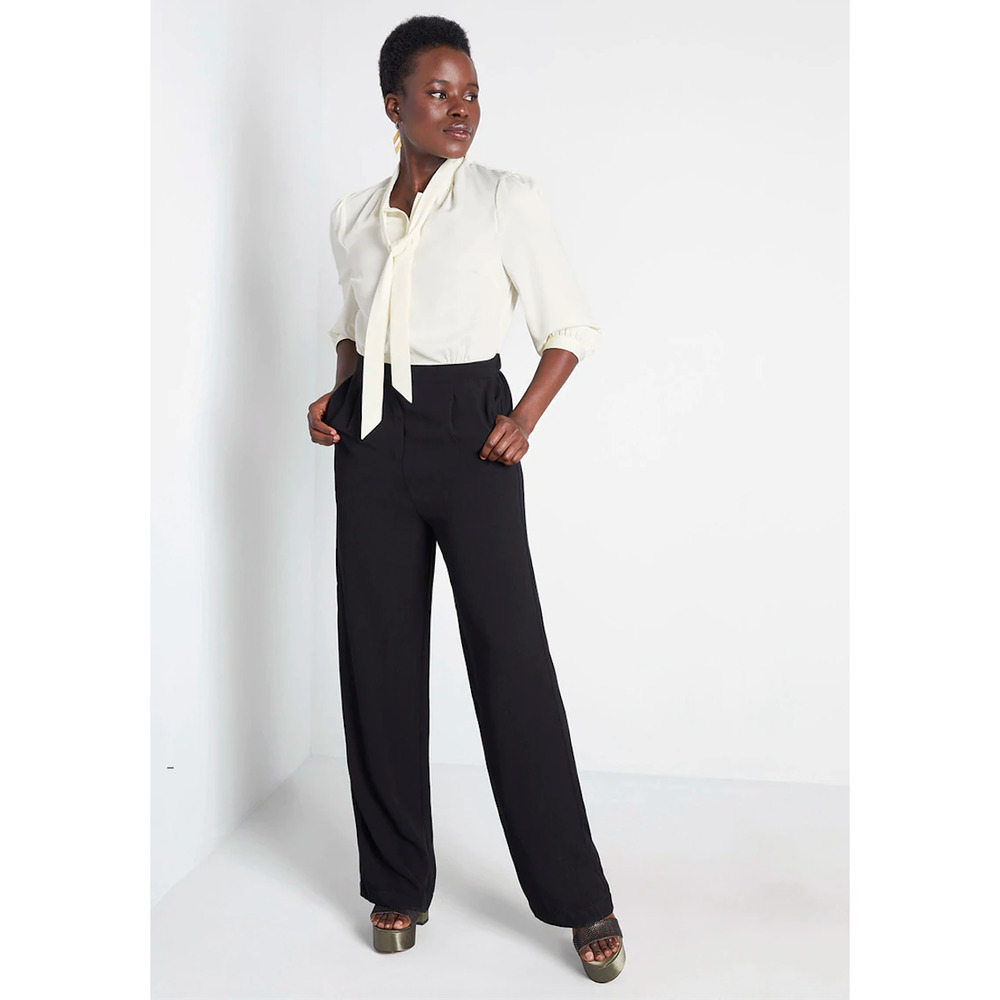 NWT MODCLOTH Pretty Polished Twofer Jumpsuit Ivory Black Pant Suit Size Small